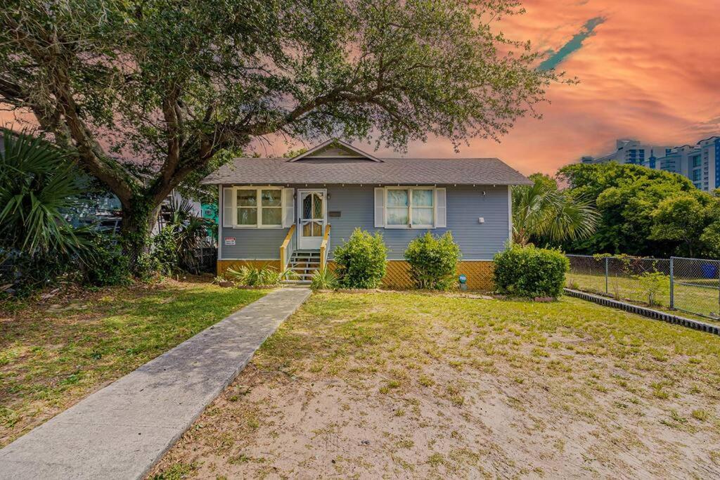 Gorgeous Centrally Located Ocean View 2 King, Huge Private Yard & Deck, Firepit, Bbq, & Game Tables Myrtle Beach Zewnętrze zdjęcie