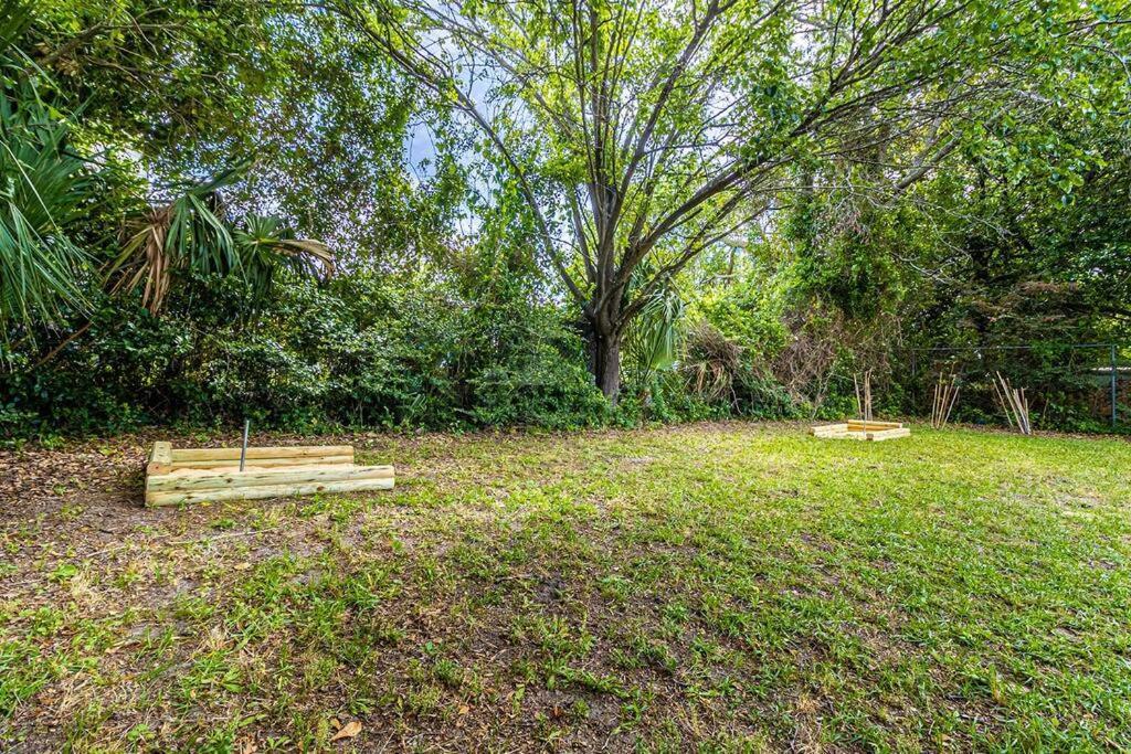 Gorgeous Centrally Located Ocean View 2 King, Huge Private Yard & Deck, Firepit, Bbq, & Game Tables Myrtle Beach Zewnętrze zdjęcie